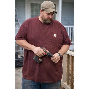 Carhartt Men’s T-Shirt 4X Burgundy Distressed Thrashed Workwear Grunge